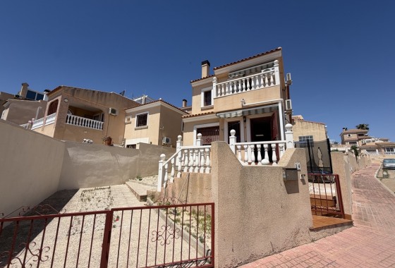 Detached Villa - Resale - Villamartin - Villamartin