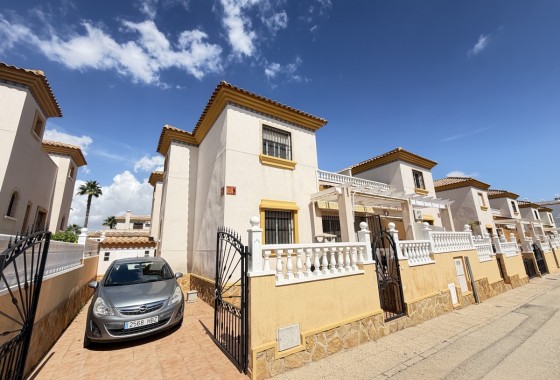 Detached Villa - Resale - Villamartin - Villamartin