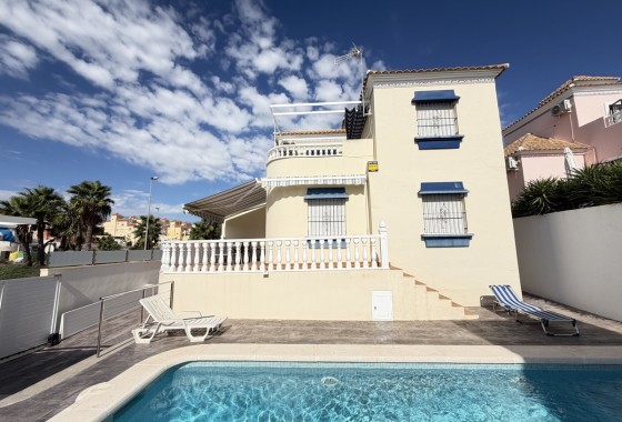 Detached Villa - Resale - Villamartin - Villamartin