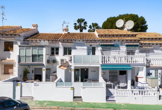 Duplex apartment - Resale - Torrevieja - 123L-72710