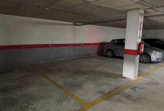 Garage - Revente - Torrevieja - 123I-74208