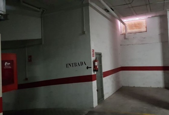 Garage - Revente - Torrevieja - 123O-51621