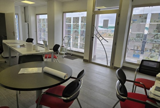 Local - Segunda Mano - Torrevieja - torrevieja