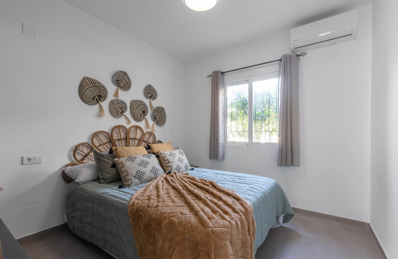 Location à long terme - Bungalow - Torrevieja - Zona los Frutales