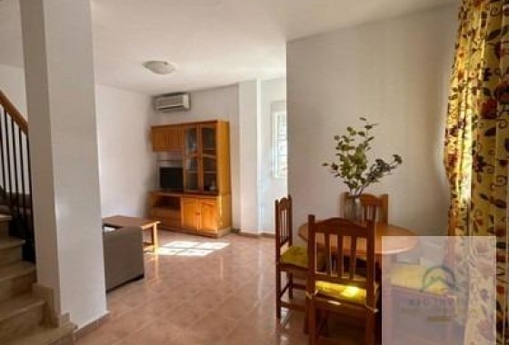 Maison de ville - Revente - Torrevieja - 123R-29770