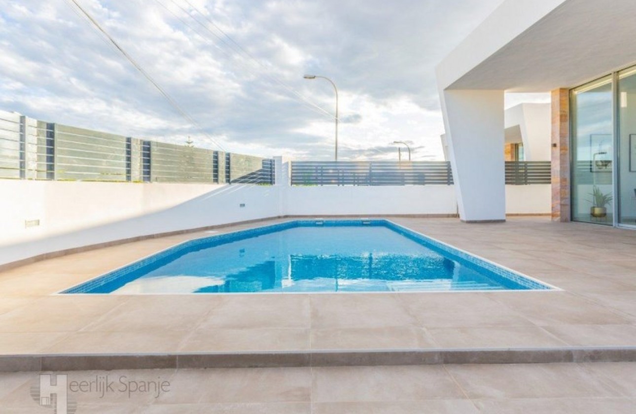 Nouvelle construction - Villa - La Torreta - Torrevieja