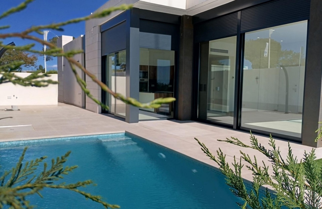 Nouvelle construction - Villa - Pilar de la Horadada - Roda Golf