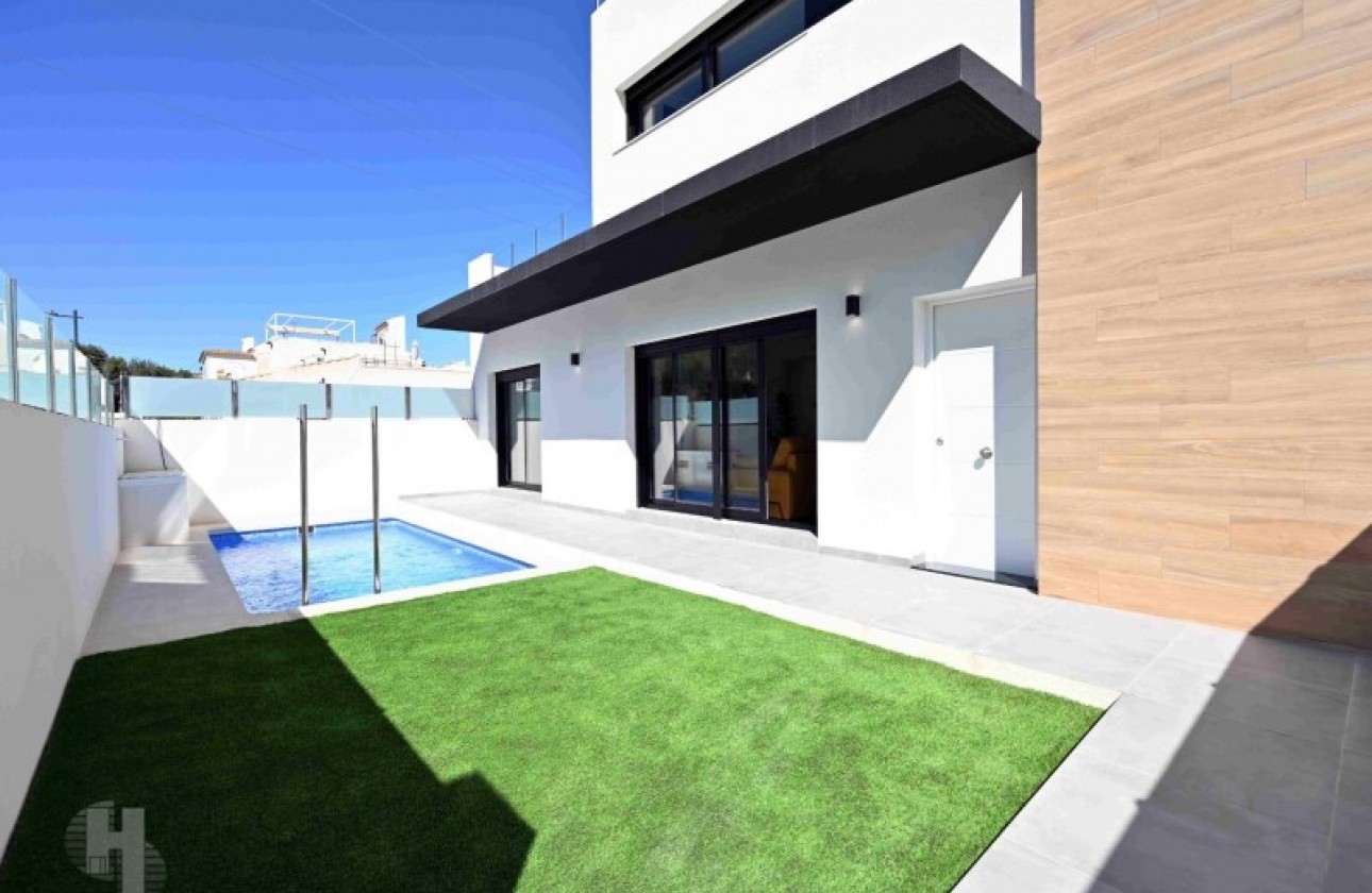 Obra nueva - Chalet - Orihuela Costa - Orihuela