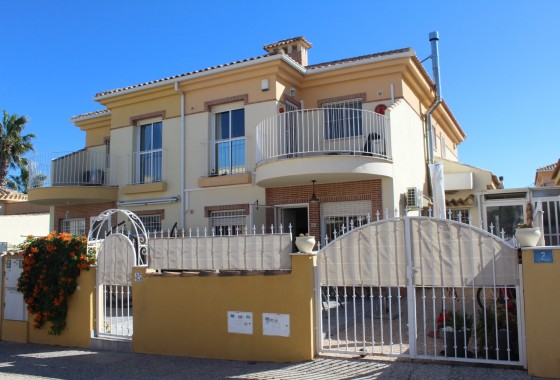 Quad House - Revente - Villamartin - PAU 8