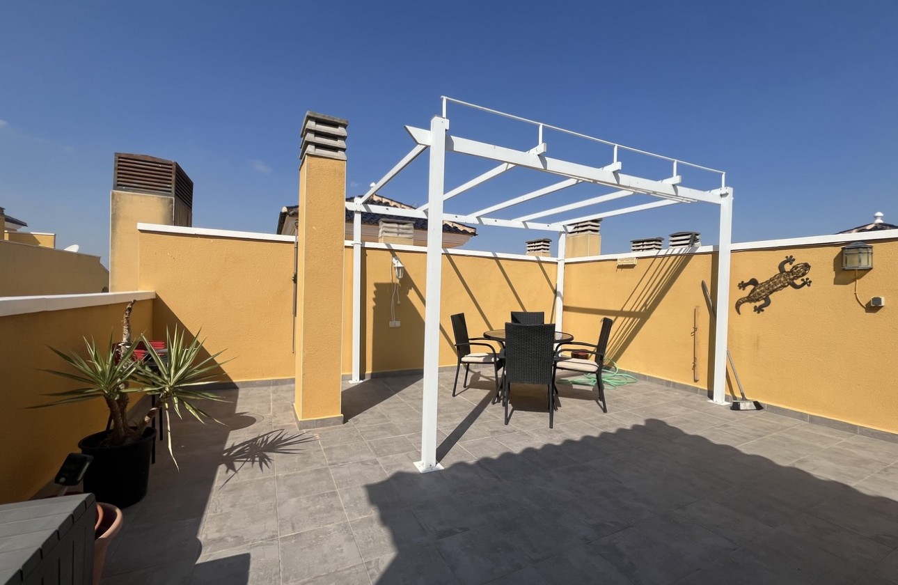 Resale - Apartamento - Algorfa