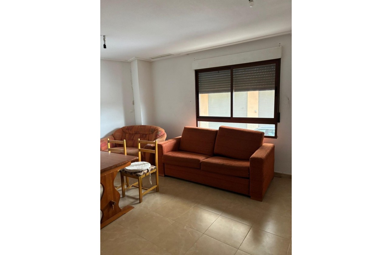 Resale - Apartment - Almoradí - Centro urbano 2