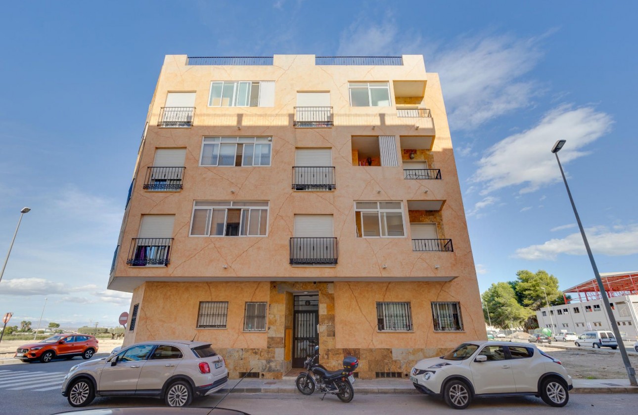 Resale - Apartment - Almoradí