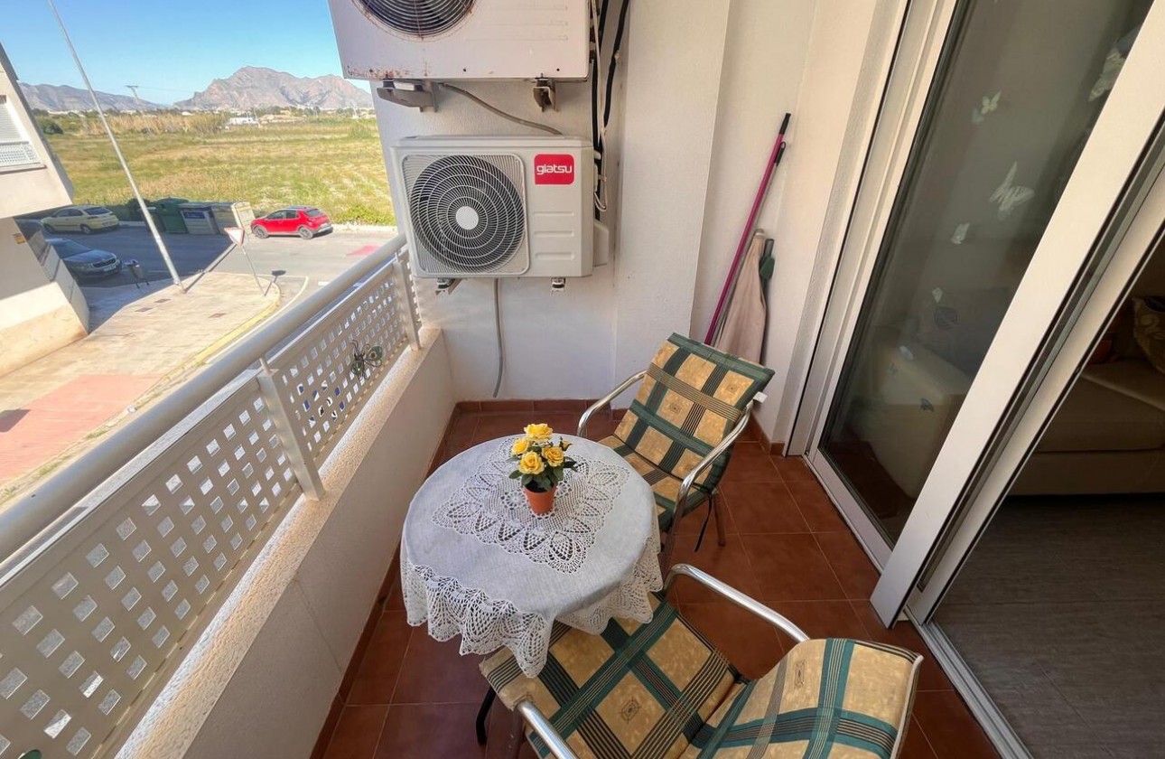 Resale - Apartment - Almoradí