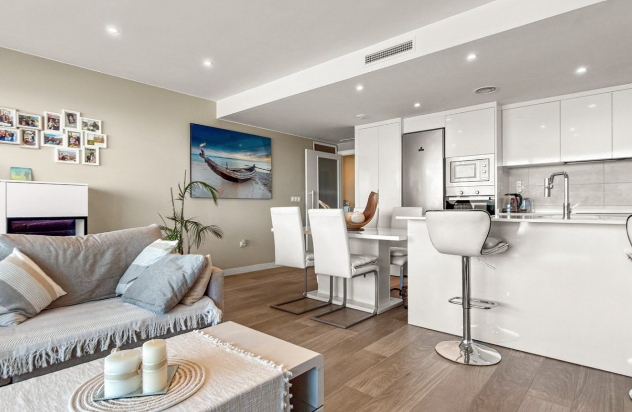 Resale - Apartment - Cartagena - Playa Honda-Playa Paraíso