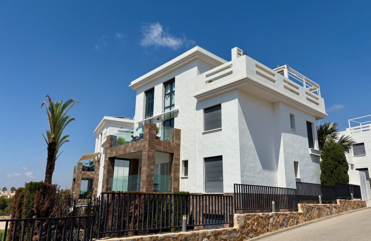 Resale - Apartment - Dehesa de Campoamor - Las Ramblas