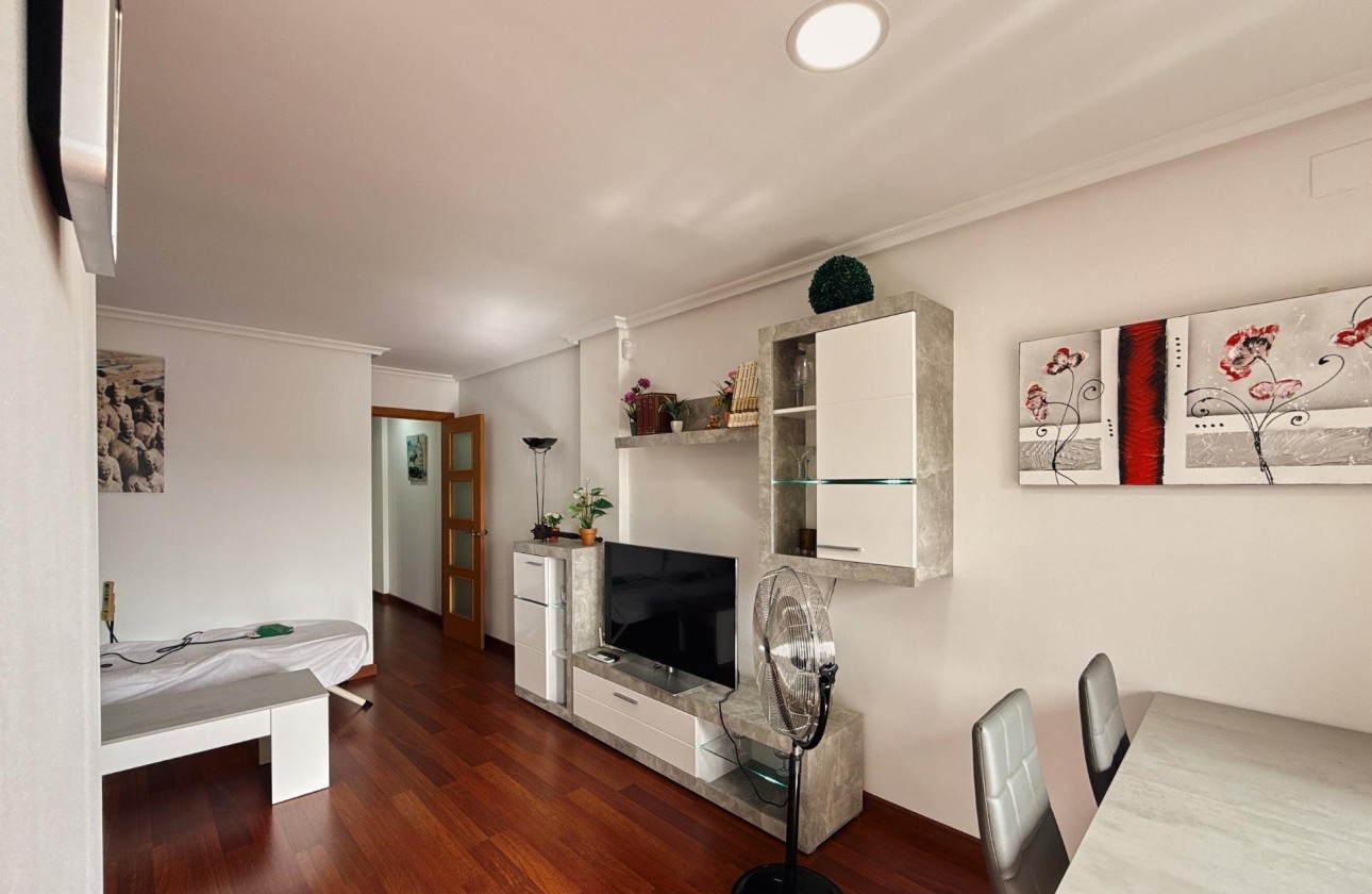 Resale - Apartment - Dolores - Avenida crevillente