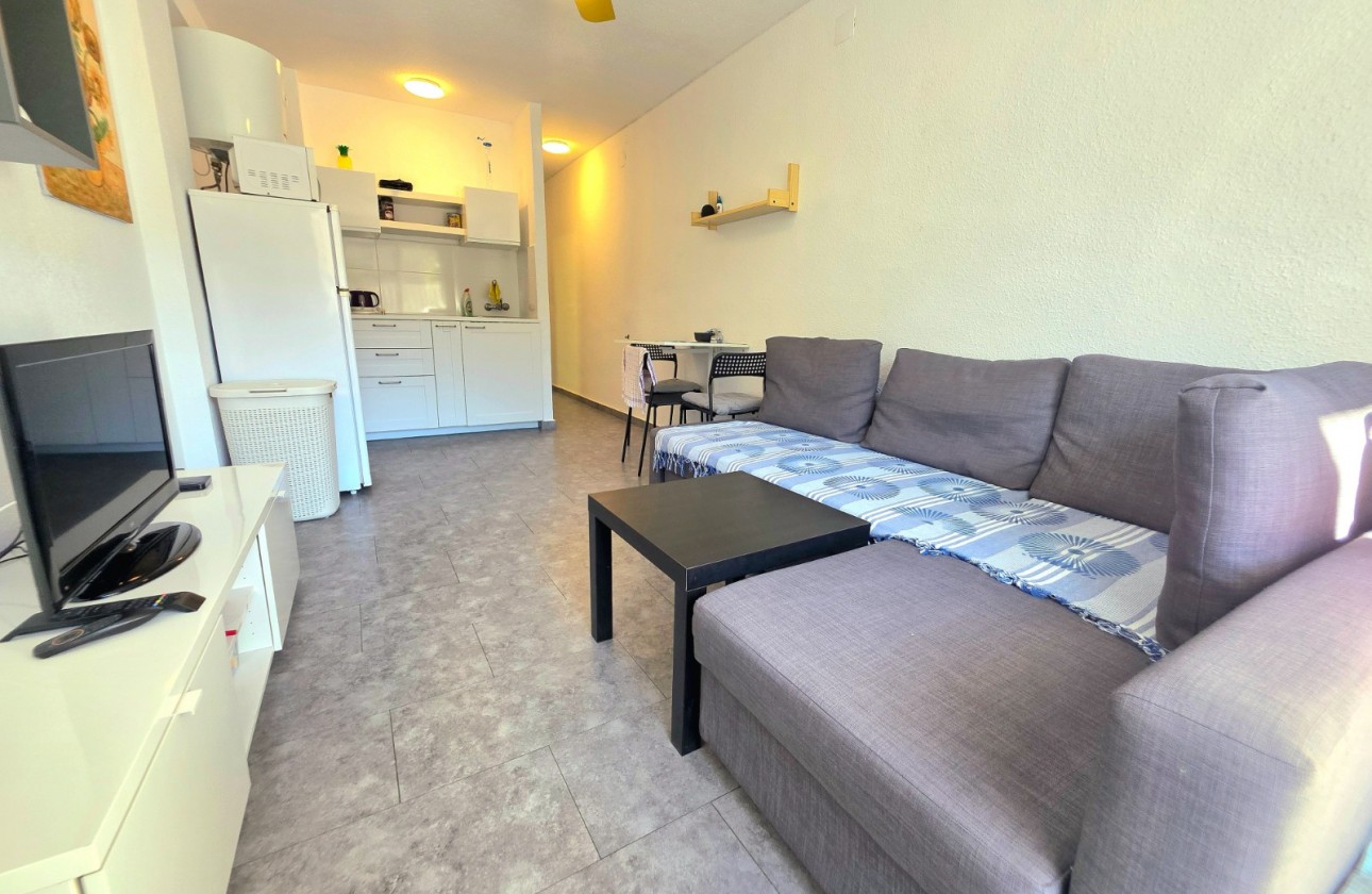 Resale - Apartment - Guardamar del Segura - Pinomar