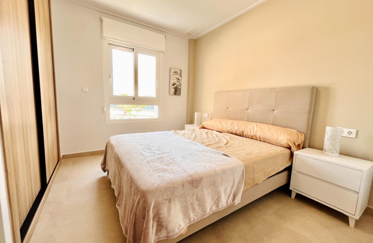 Resale - Apartment - Guardamar del Segura - Puerto Deportivo