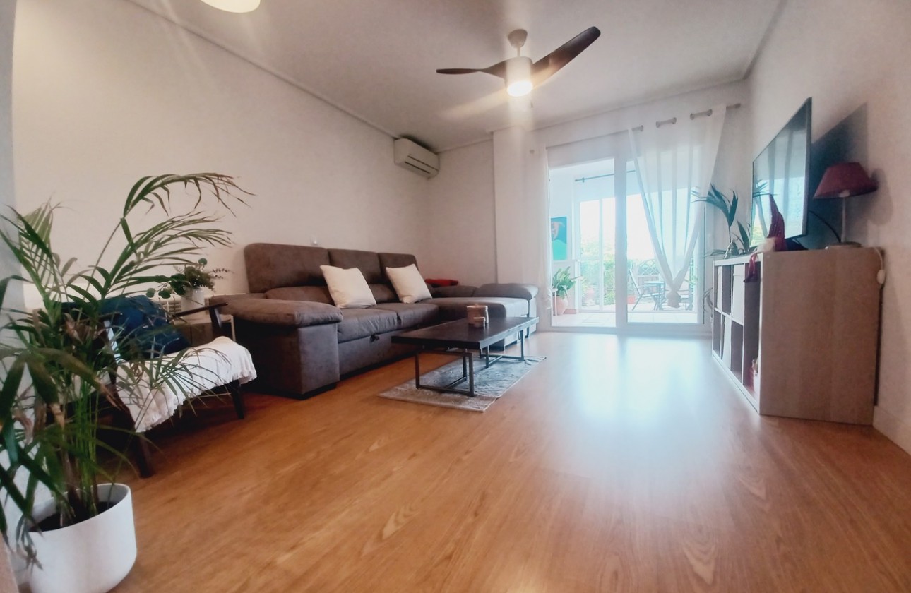 Resale - Apartment - Hacienda Riquelme Golf Resort - Inland