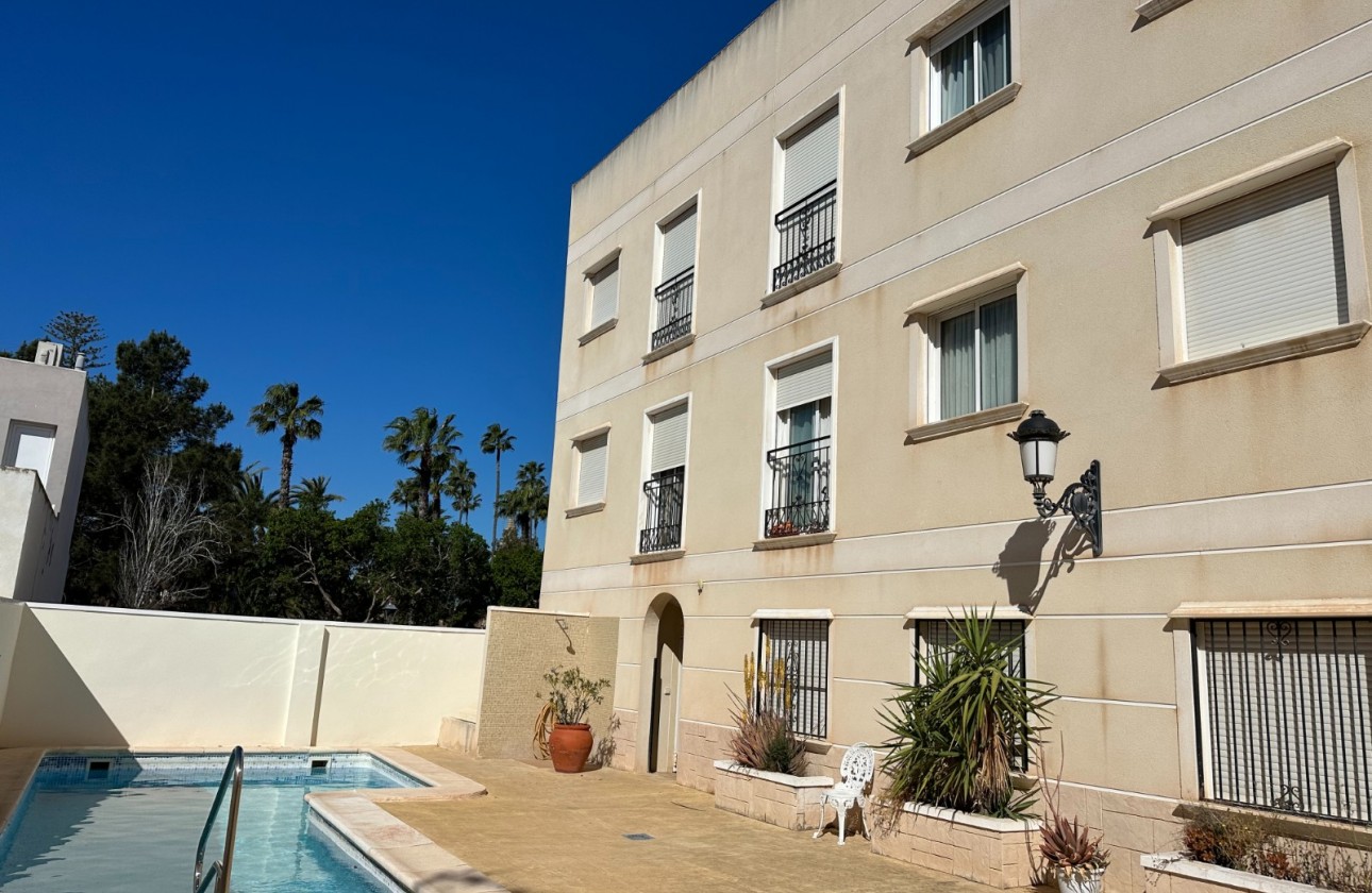 Resale - Apartment - Jacarilla