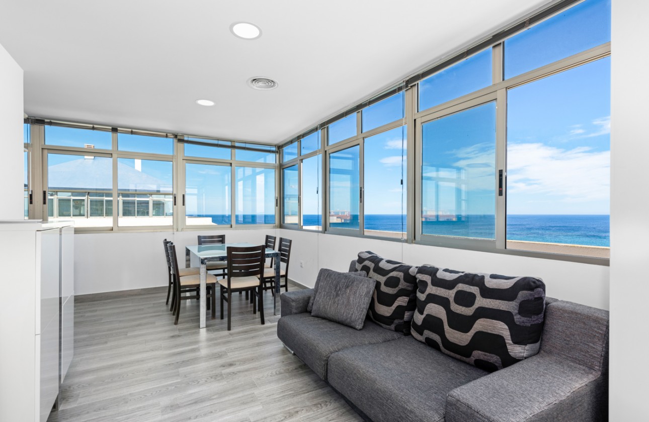 Resale - Apartment - La Manga del Mar Menor - La Manga