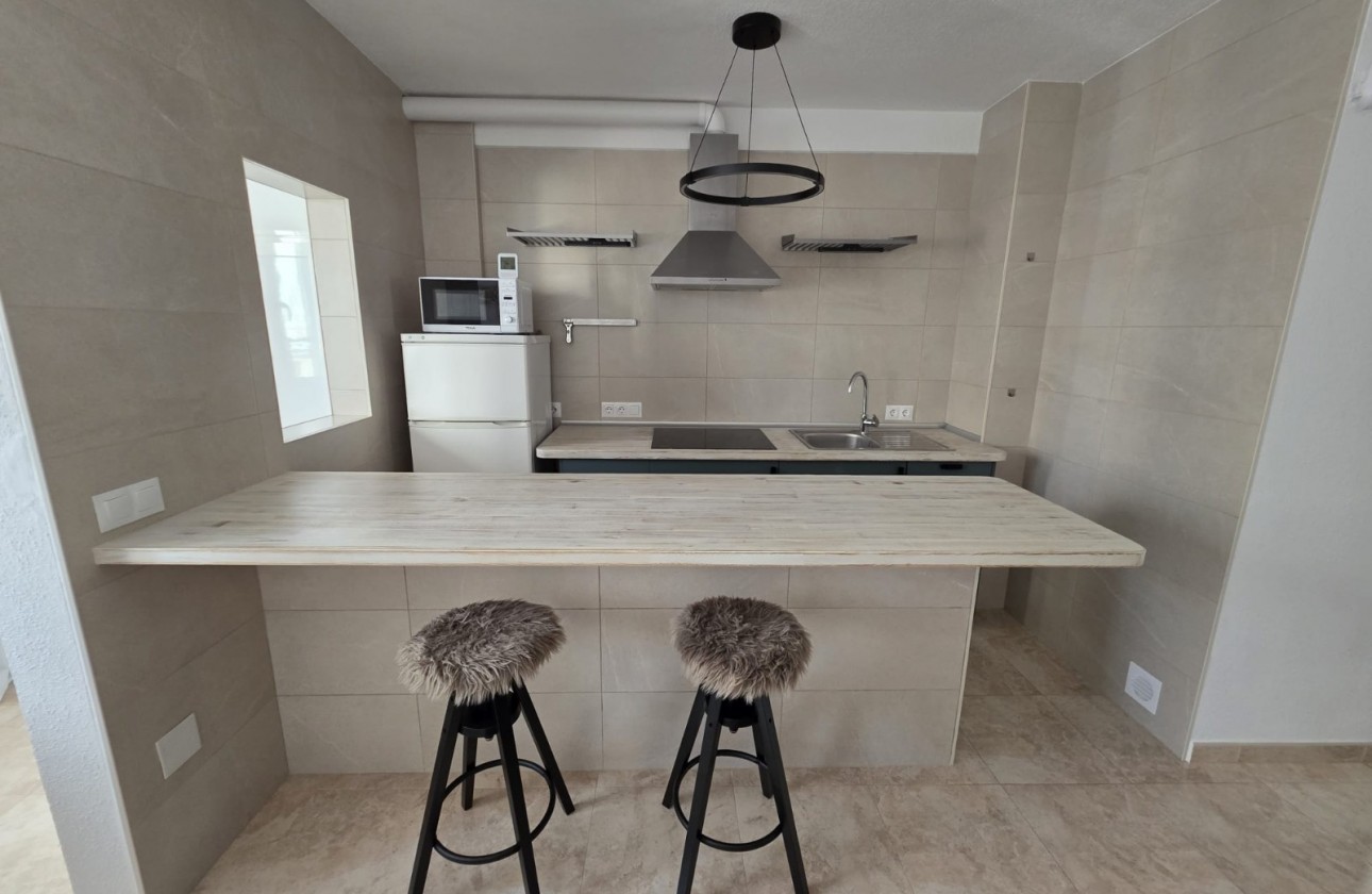 Resale - Apartment - La Mata - Playa