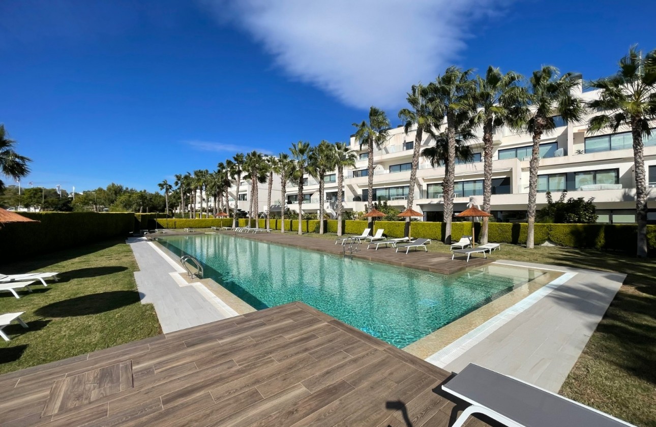 Resale - Apartment - Las Colinas Golf - Las Colinas Golf Resort