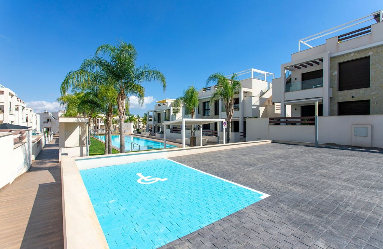 Resale - Apartment - Los Balcones - Torrevieja