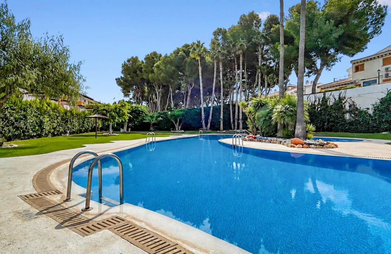 Resale - Apartment - Mil Palmeras