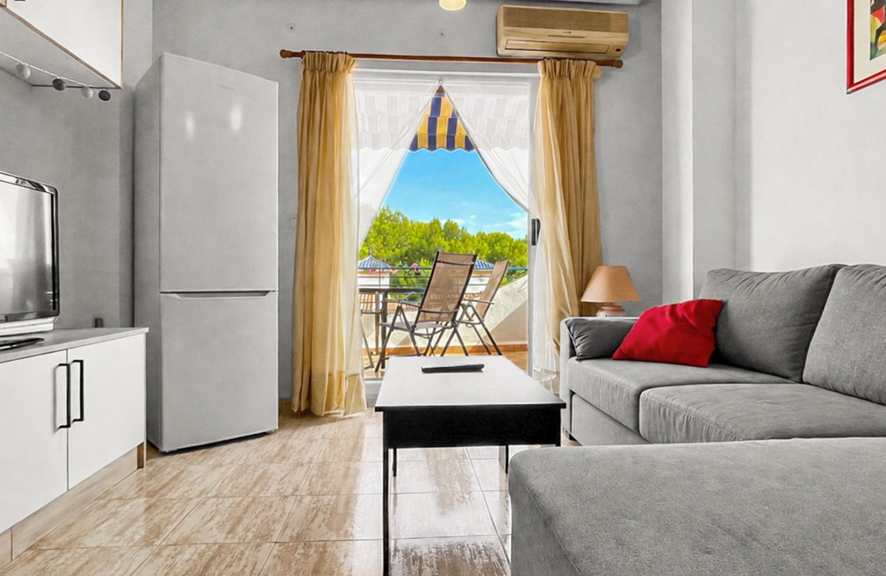 Resale - Apartment - Mil Palmeras