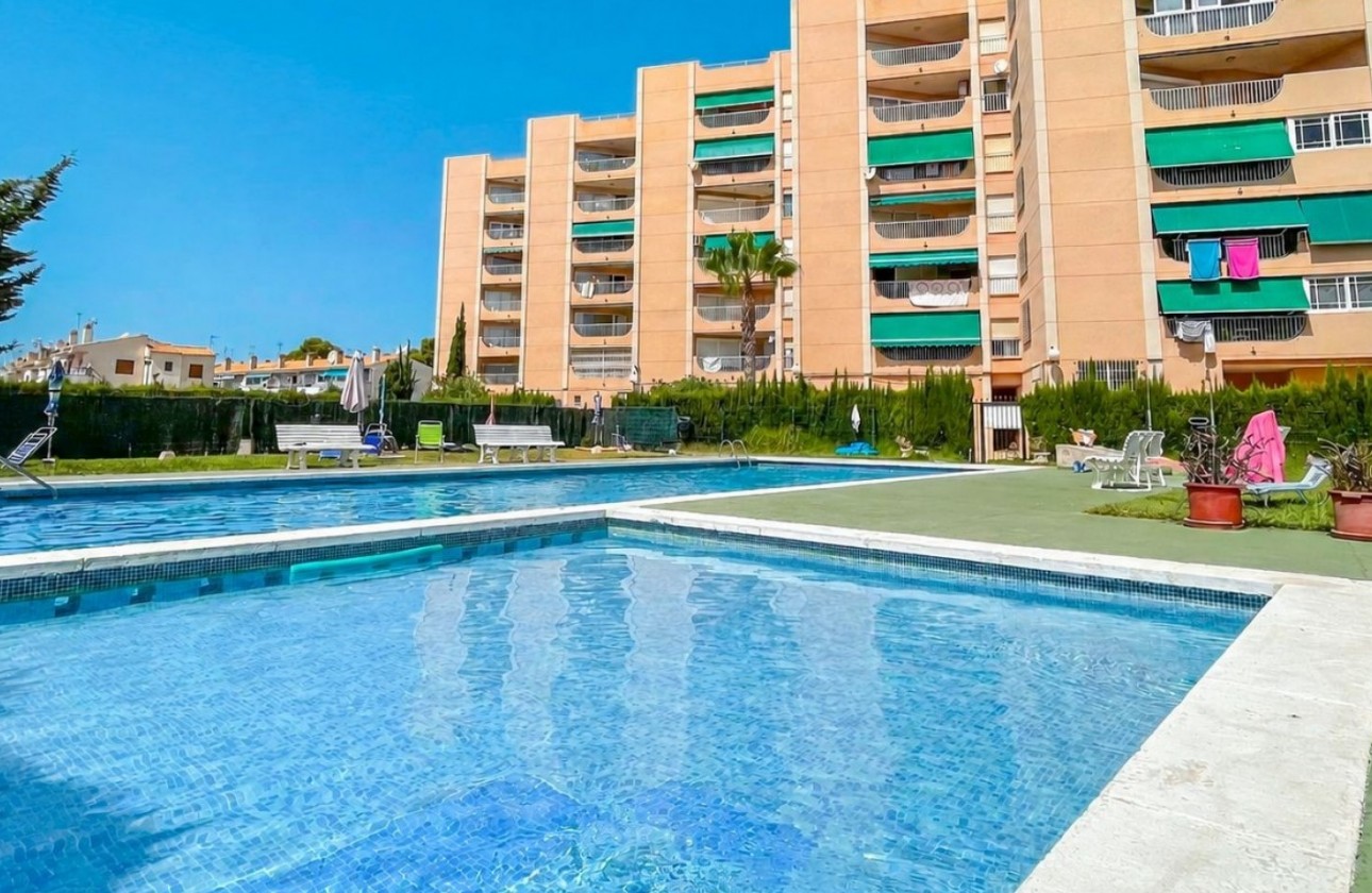 Resale - Apartment - Orihuela Costa - Cabo Roig