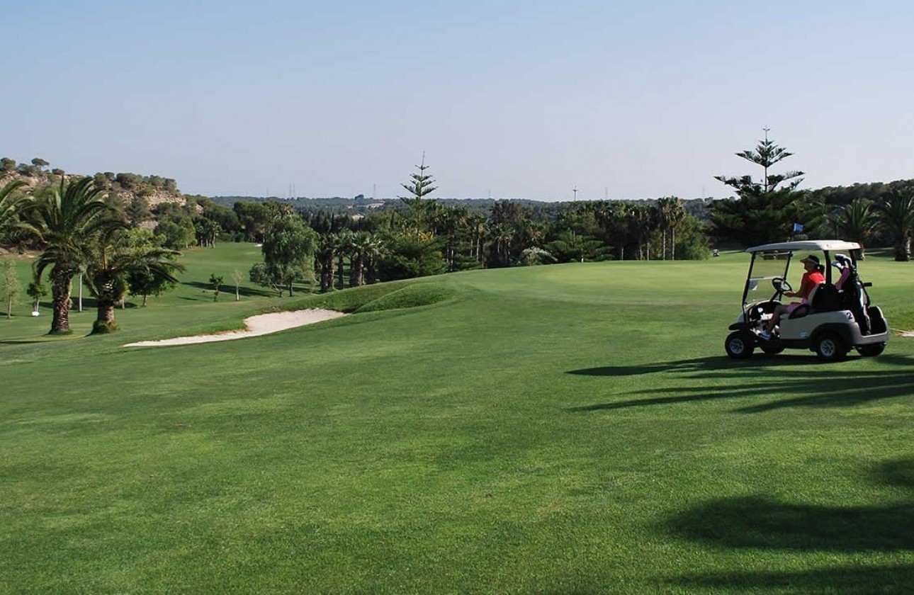 Resale - Apartment - Orihuela Costa - Campoamor Golf