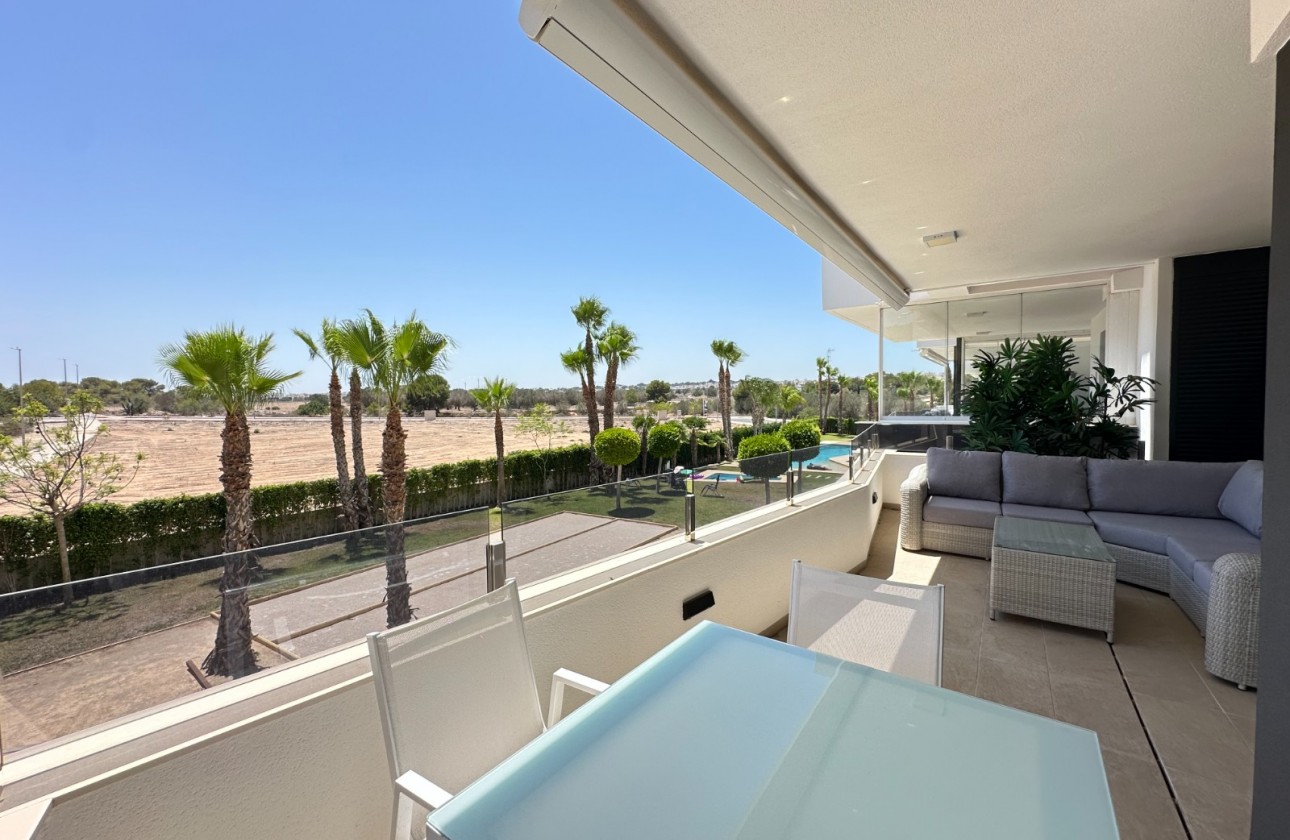 Resale - Apartment - Orihuela Costa - Costa Blanca