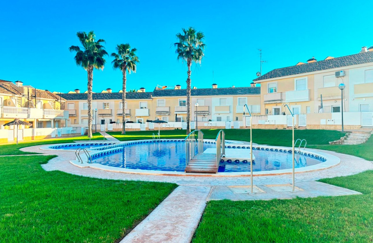 Resale - Apartment - Orihuela Costa - Costa Blanca