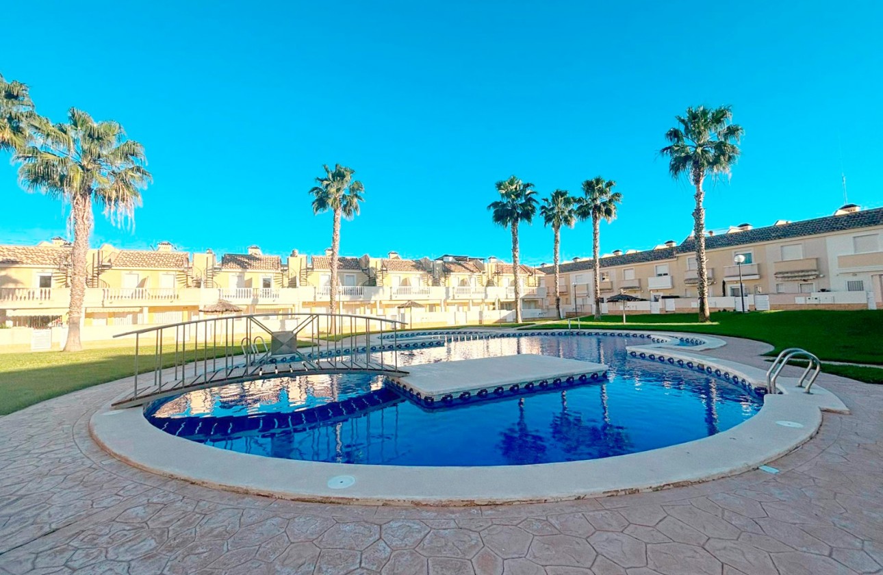 Resale - Apartment - Orihuela Costa - Costa Blanca