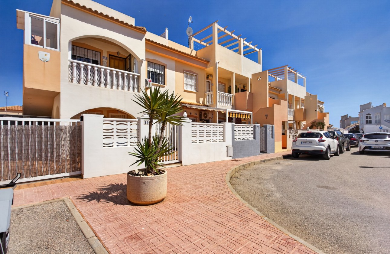 Resale - Apartment - Orihuela Costa - Costa Blanca