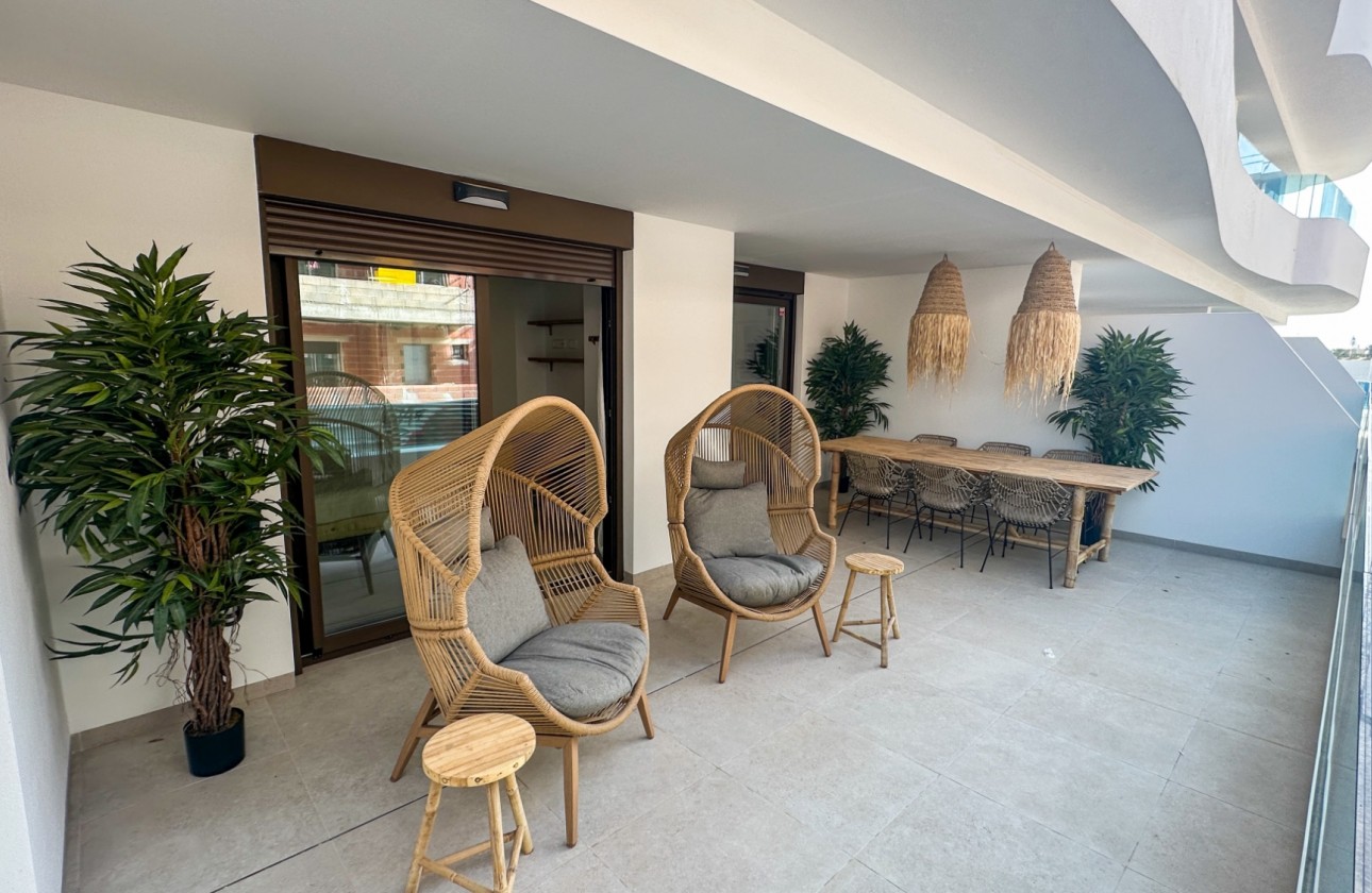 Resale - Apartment - Orihuela Costa - Costa Blanca