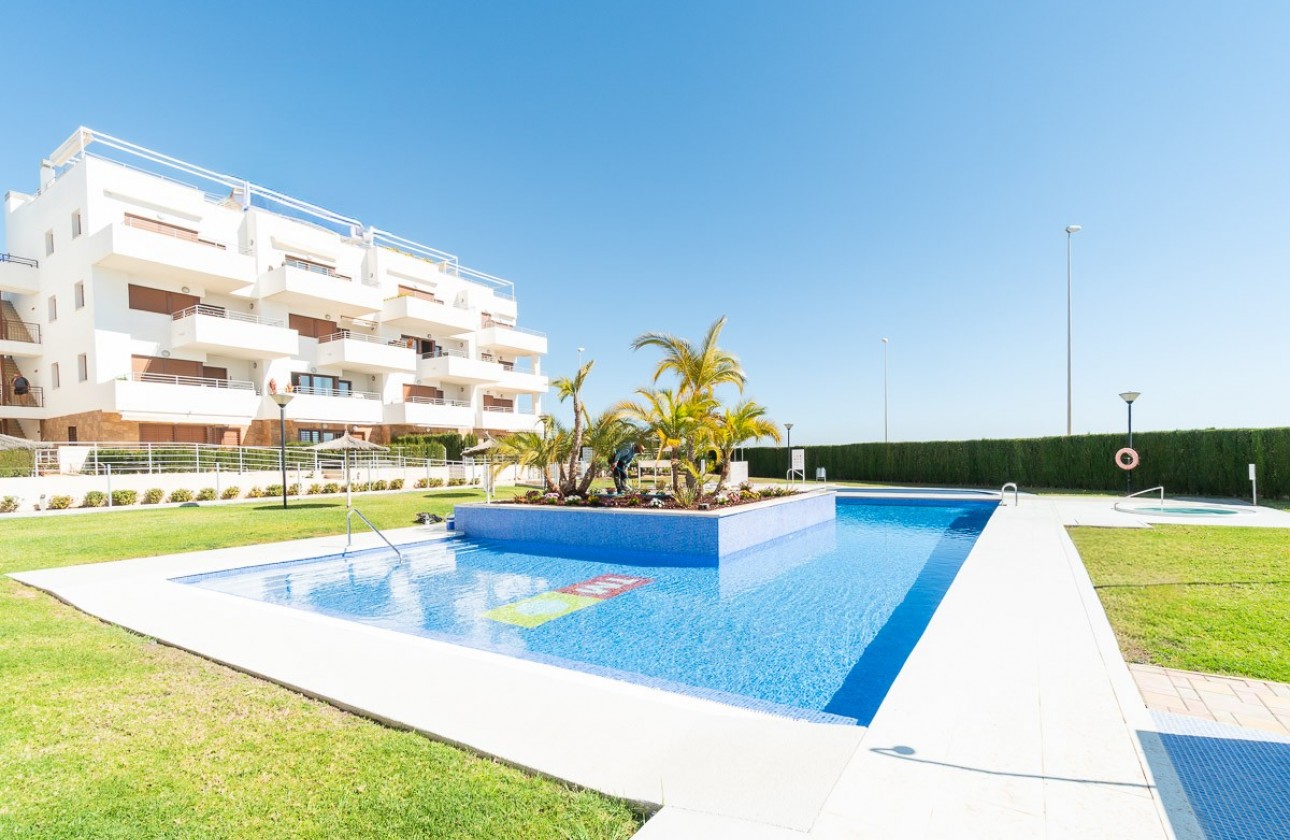 Resale - Apartment - Orihuela Costa - Dehesa de campoamor