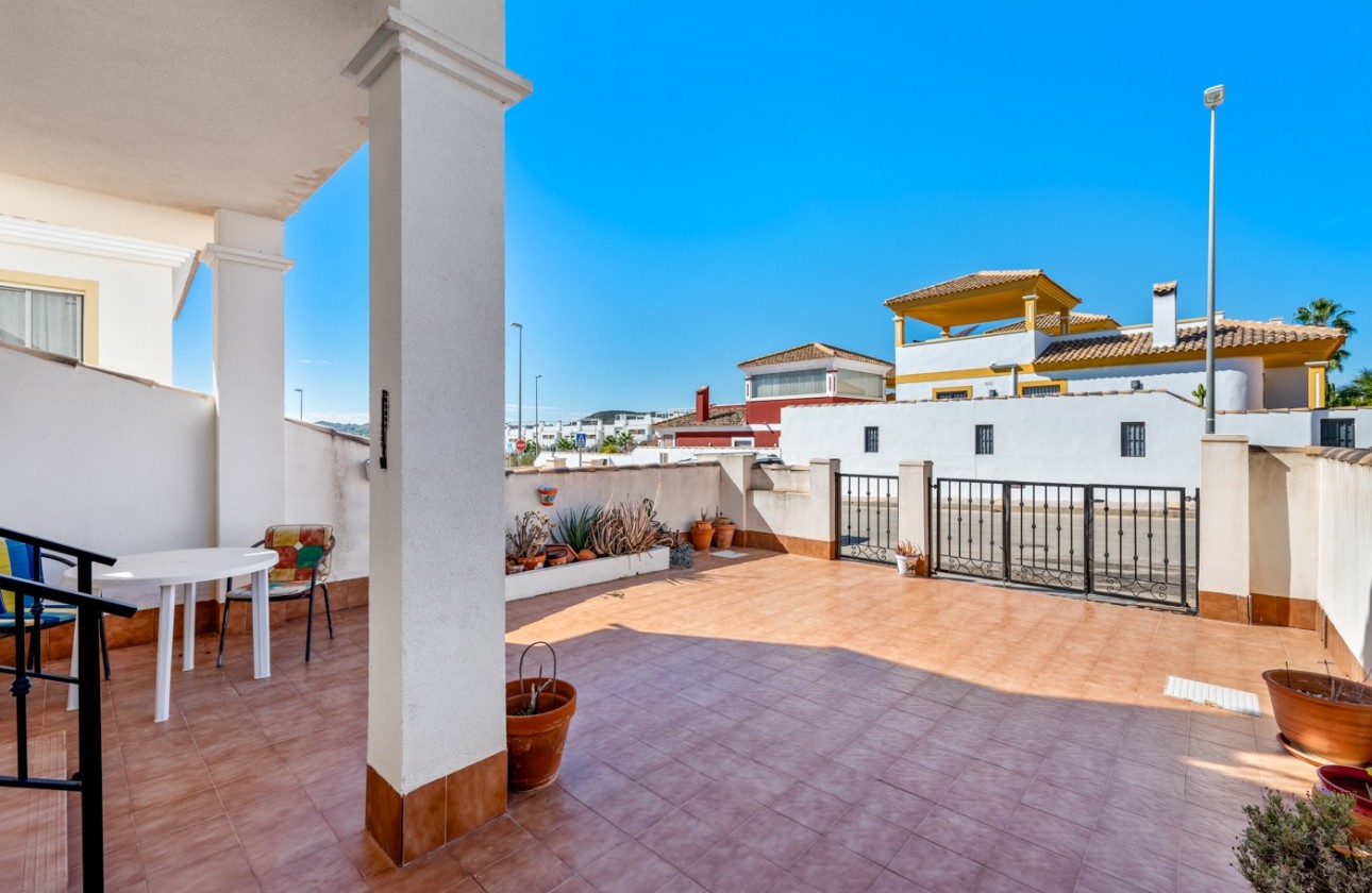 Resale - Apartment - Orihuela Costa - Entre Naranjos Vistabella