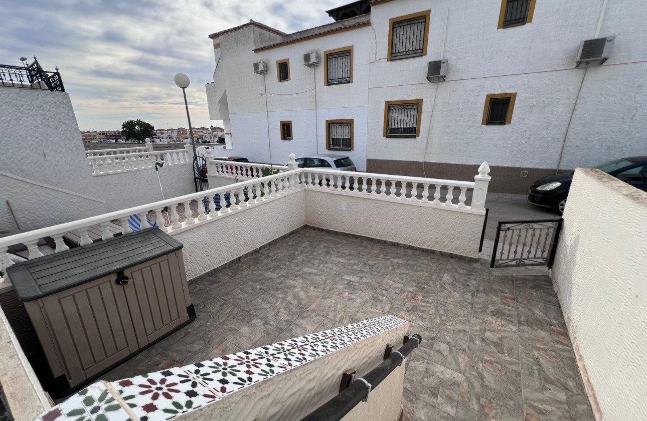 Resale - Apartment - Orihuela Costa - Entre Naranjos Vistabella