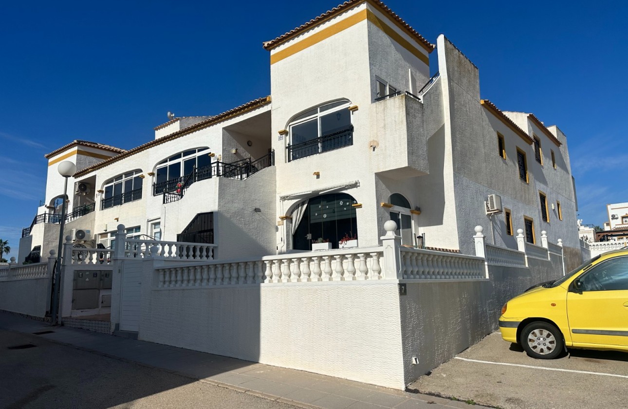 Resale - Apartment - Orihuela Costa - Entre Naranjos Vistabella