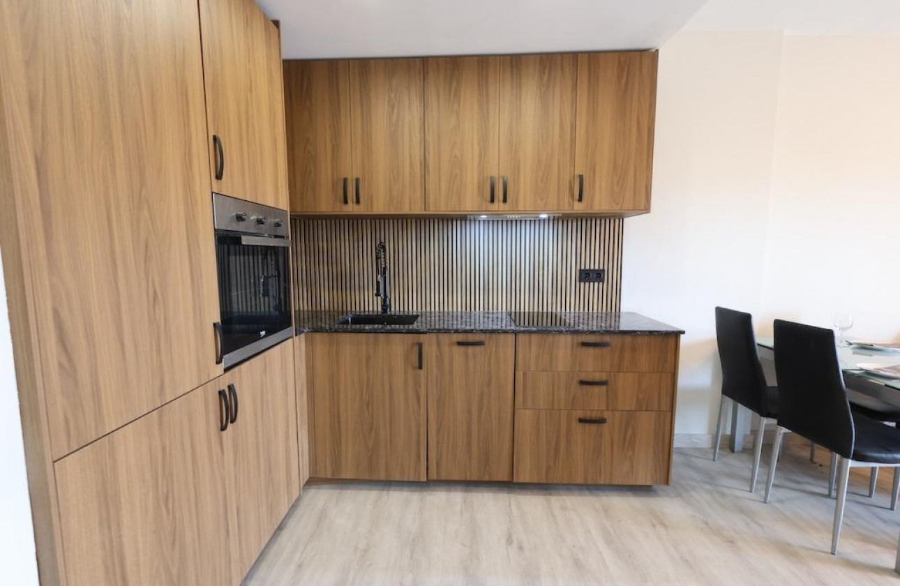 Resale - Apartment - Orihuela Costa - La Regia