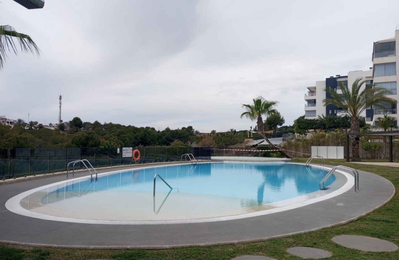 Resale - Apartment - Orihuela Costa - La Zenia