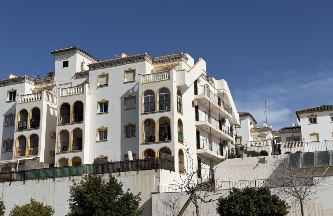 Resale - Apartment - Orihuela Costa - La Zenia