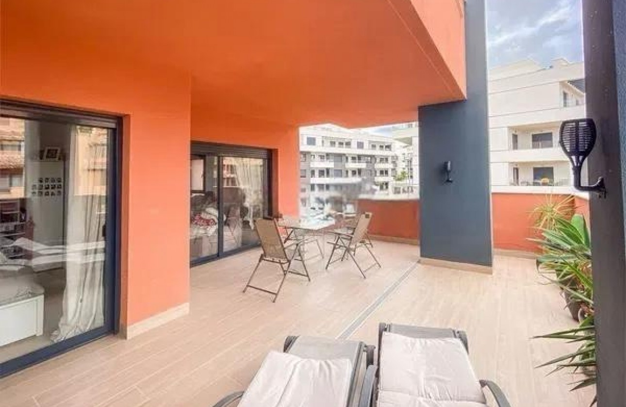 Resale - Apartment - Orihuela Costa - Las Filipinas