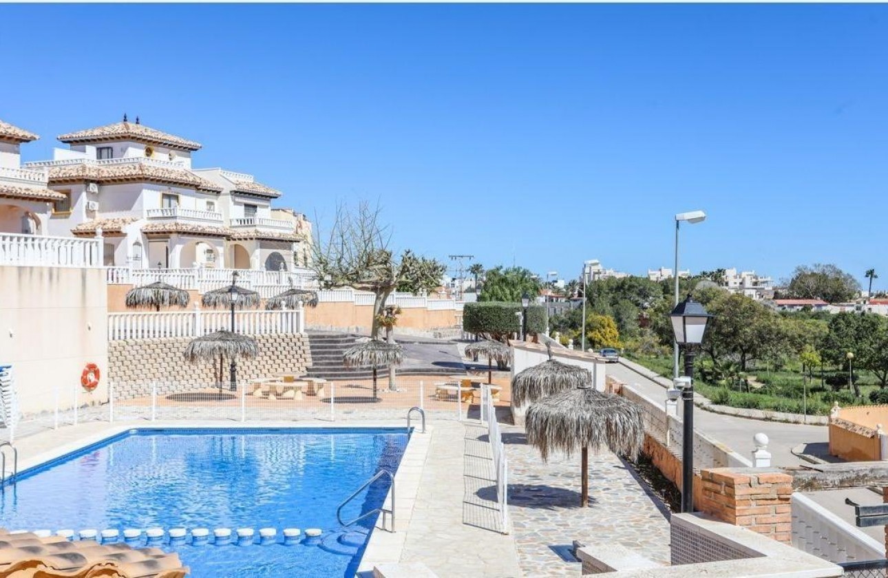 Resale - Apartment - Orihuela Costa - Lomas de Cabo Roig-Los Dolses