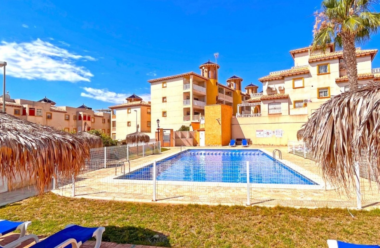 Resale - Apartment - Orihuela Costa - Lomas de Cabo Roig