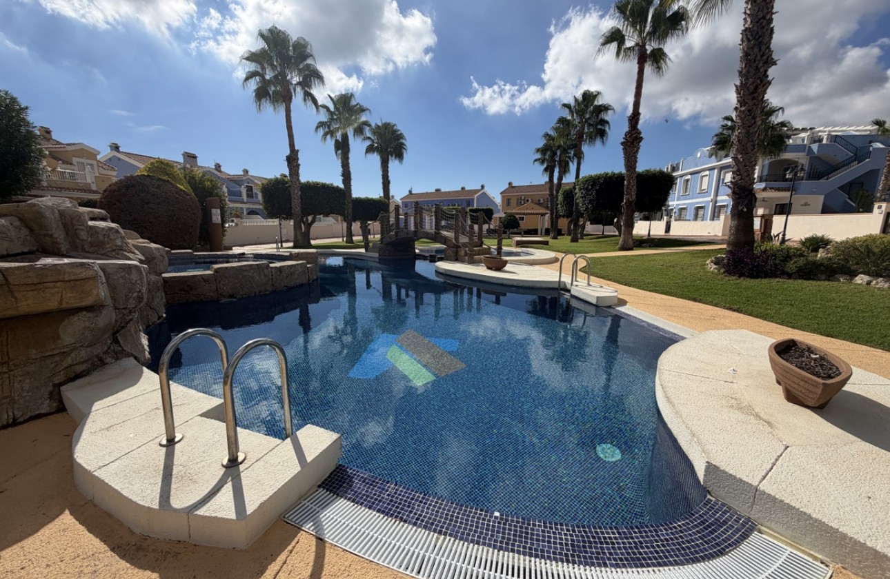 Resale - Apartment - Orihuela Costa - Lomas de Cabo Roig