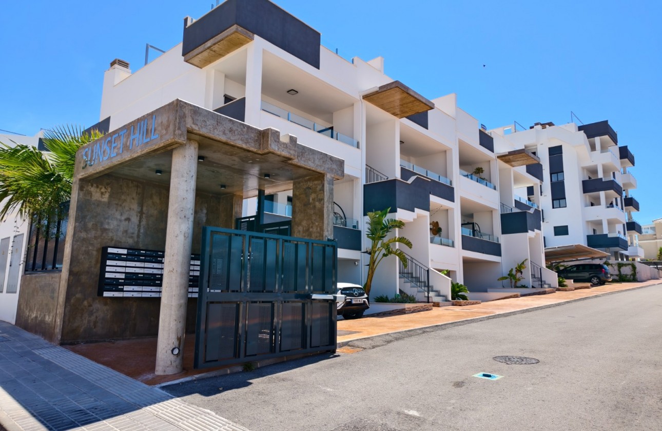 Resale - Apartment - Orihuela Costa - Los Altos