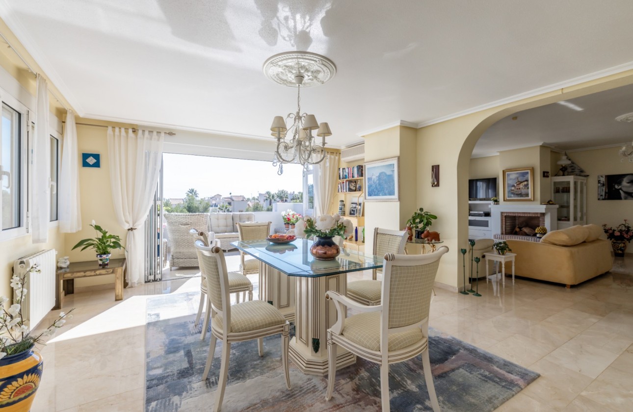 Resale - Apartment - Orihuela Costa - Los Dolses*